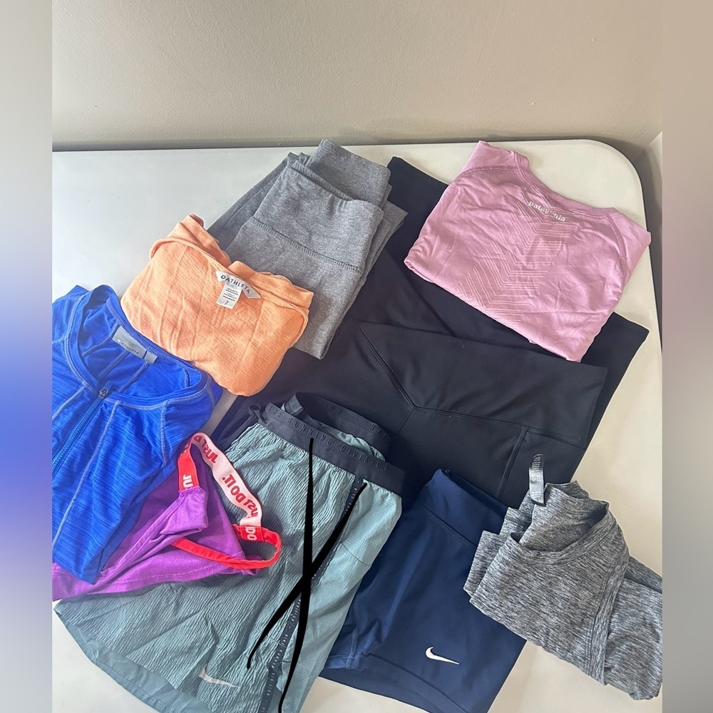 Athletic Activewear Lot Nike, Patagonia, Athleta, Aerie, Fabletics, Size Small